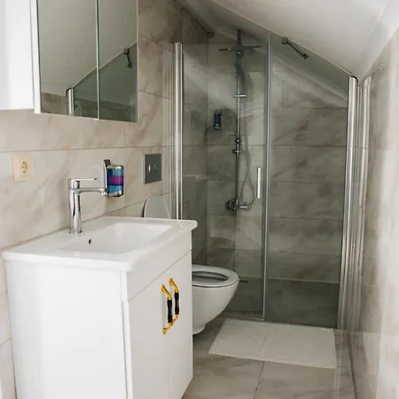 Metehan Suit Apart Aparthotel 4*